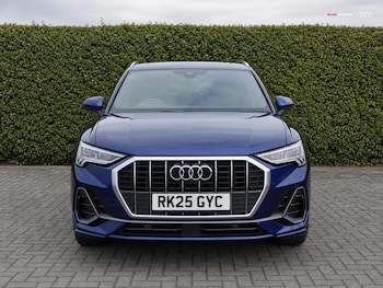 Used Audi Q3 2025 for sale - 79303400: Photo