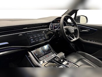 Used Audi Q7 2022 for sale - 77683742: Photo