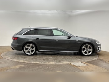 Used Audi A4 Avant 2023 for sale - 78291400: Photo