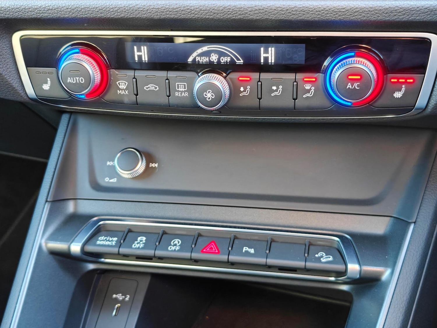 Used Audi Q3 2023 for sale - 76850541: Photo 14