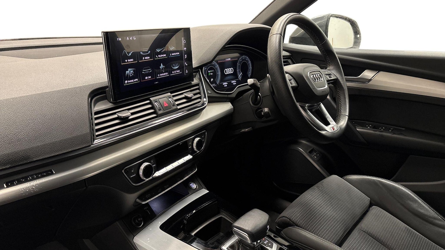 Used Audi Q5 2022 for sale - 77215743: Photo 2