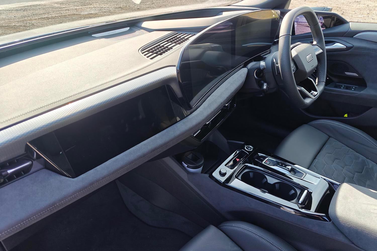 Used Audi A6 e-tron Avant 2025 for sale - 76337829: Photo 2