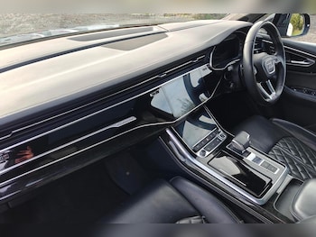 Used Audi Q7 2022 for sale - 76824461: Photo