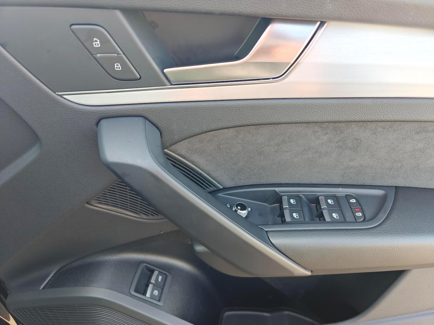 Used Audi Q5 2025 for sale - 76388208: Photo 15