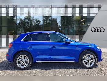 Used Audi Q5 2024 for sale - 76002097: Photo