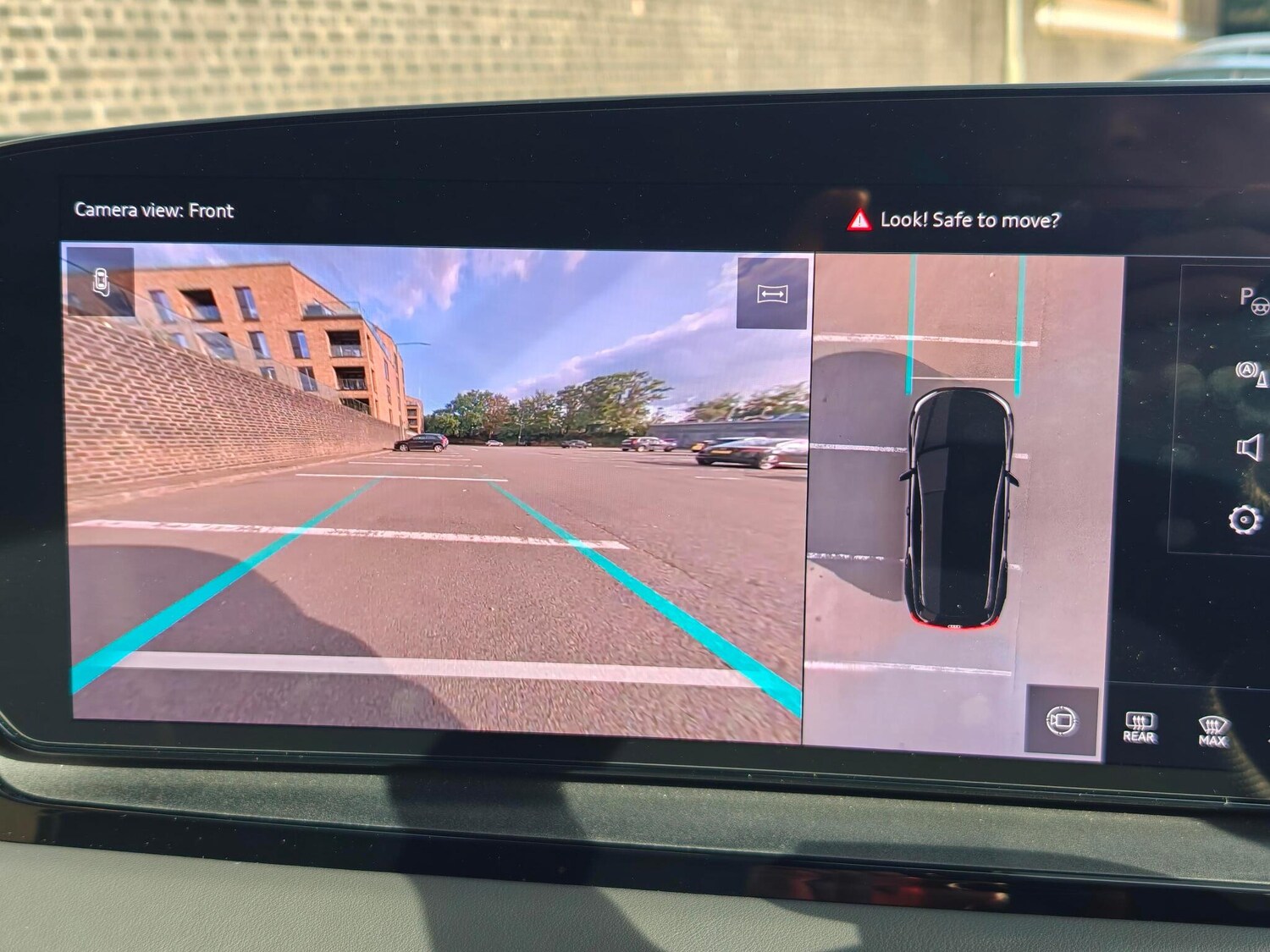 Used Audi Q6 e-tron 2025 for sale - 75838663: Photo 21