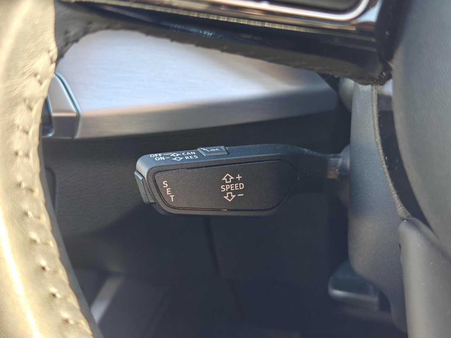 Used Audi Q2 for sale - 76994603: Photo 16