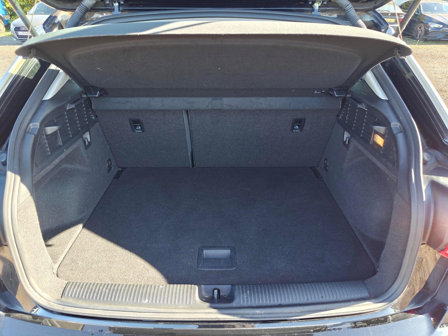 Used Audi Q2 for sale - 76994603: Photo 7