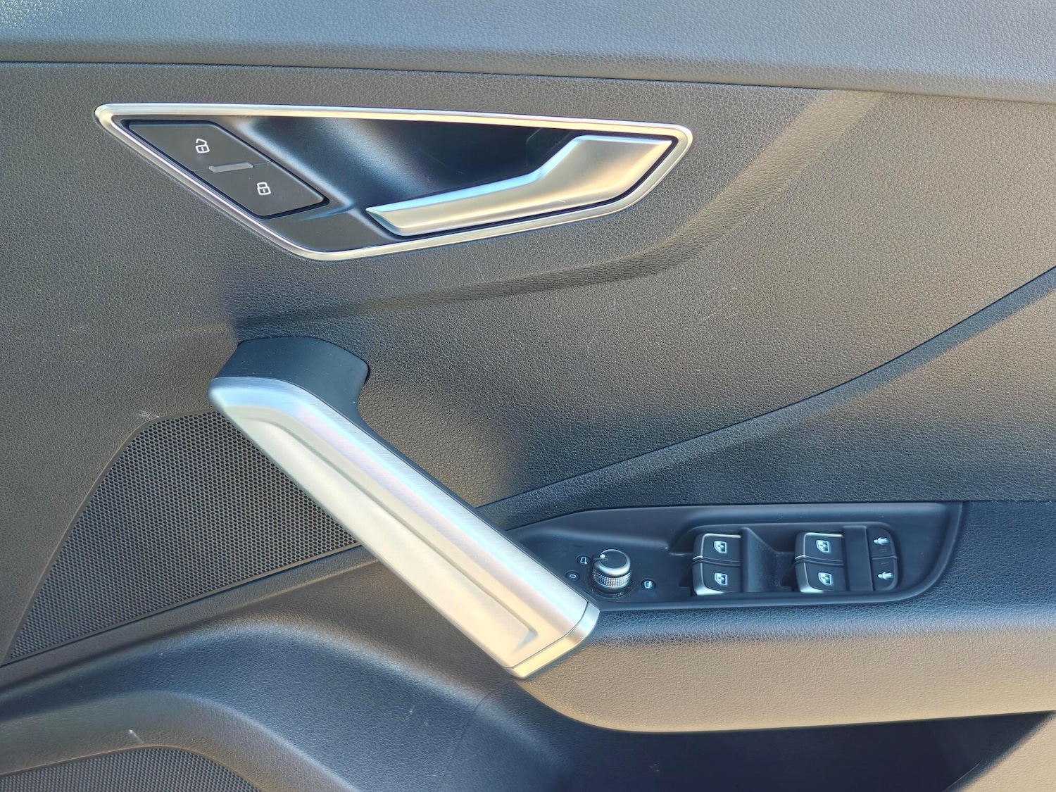 Used Audi Q2 for sale - 76994603: Photo 9