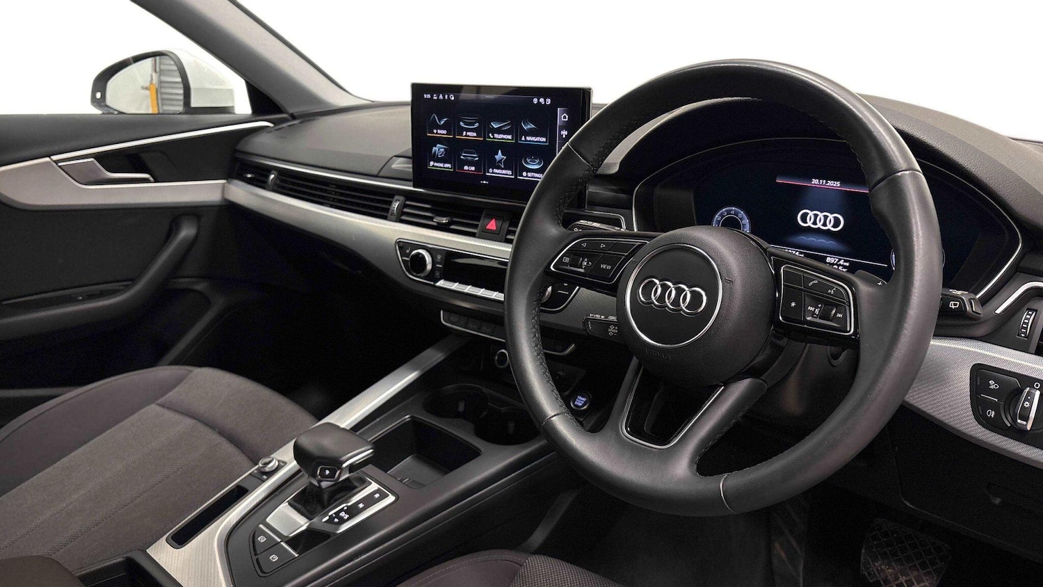 Used Audi A4 2023 for sale - 77214919: Photo 2