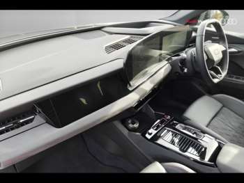 Used Audi SQ6 e-tron 2024 for sale - 74122714: Photo