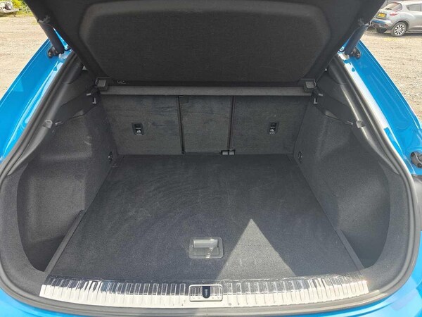 Used Audi Q3 2020 for sale - 75311744: Photo 8