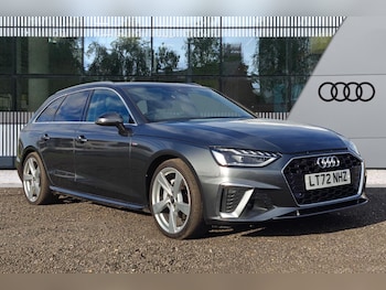 Used Audi A4 2022 for sale - 76370567: Photo