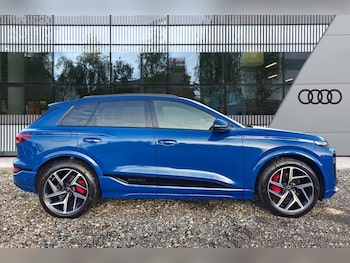 Used Audi Q6 e-tron 2024 for sale - 77612095: Photo