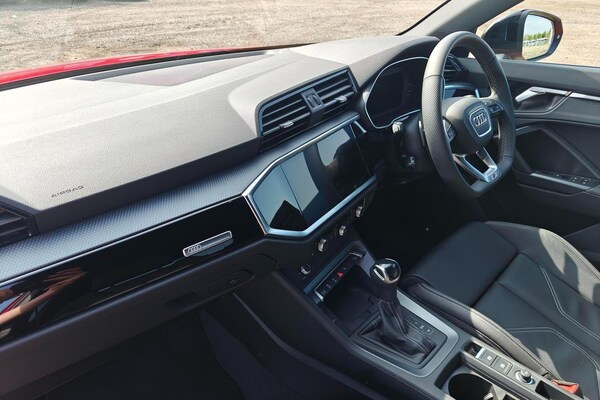 Used Audi Q3 2025 for sale - 75310677: Photo 2