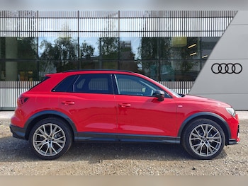 Used Audi Q3 2025 for sale - 75310677: Photo