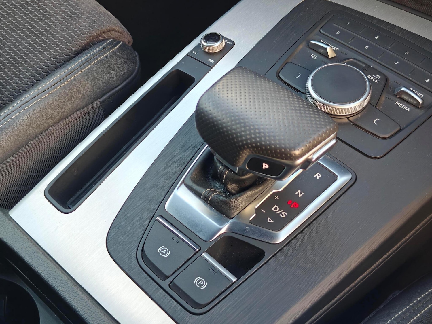 Used Audi Q5 2017 for sale - 76786677: Photo 10