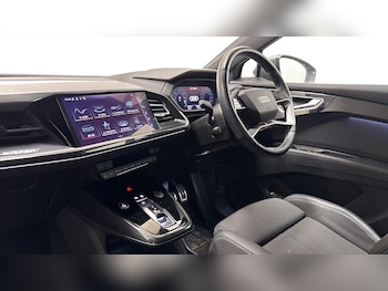 Used Audi Q4 e-tron 2022 for sale - 77016322: Photo