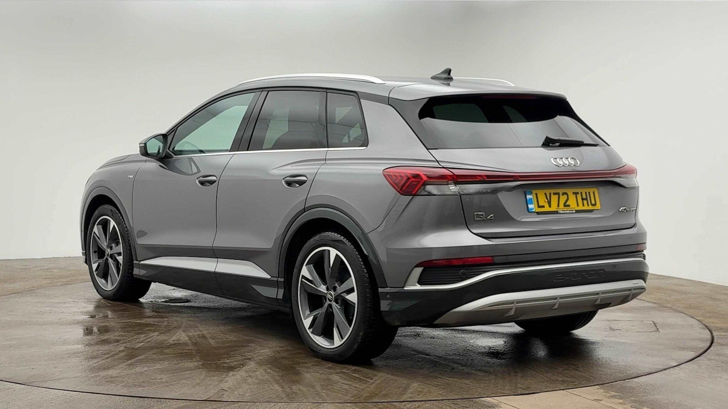 Used Audi Q4 e-tron 2022 for sale - 77016322: Photo 3