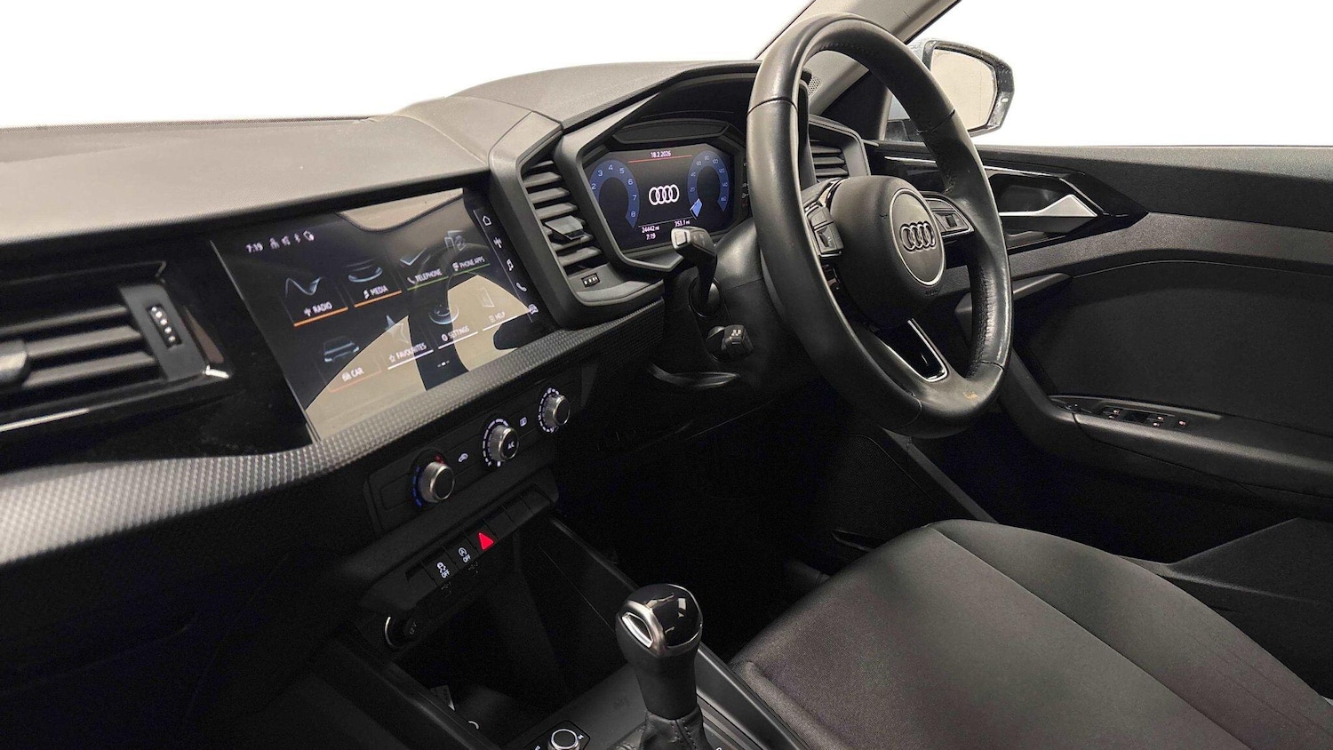 Used Audi A1 2023 for sale - 77925955: Photo 2