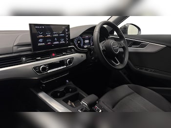 Used Audi A4 2022 for sale - 77468040: Photo