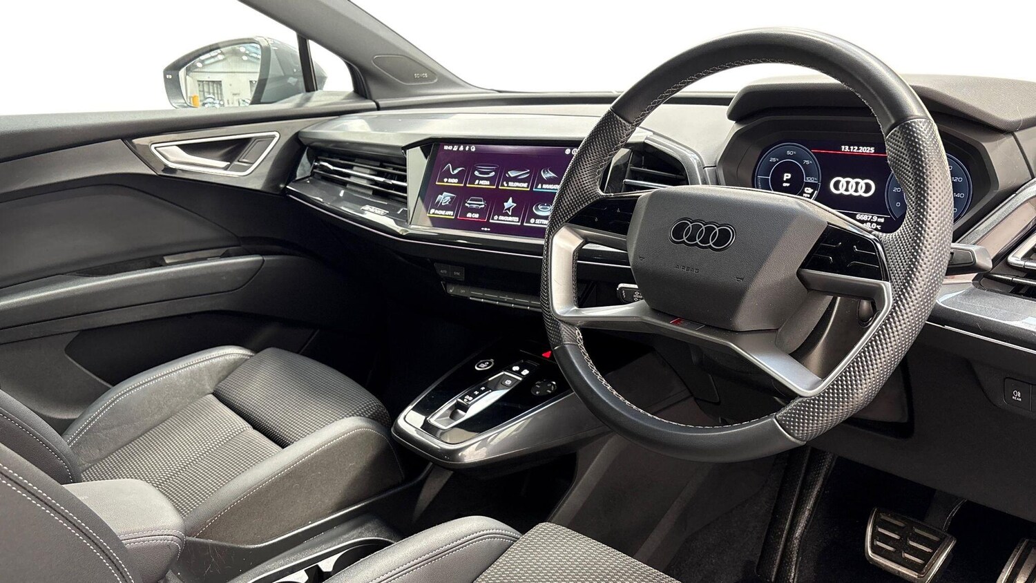 Used Audi Q4 e-tron 2022 for sale - 77510256: Photo 6