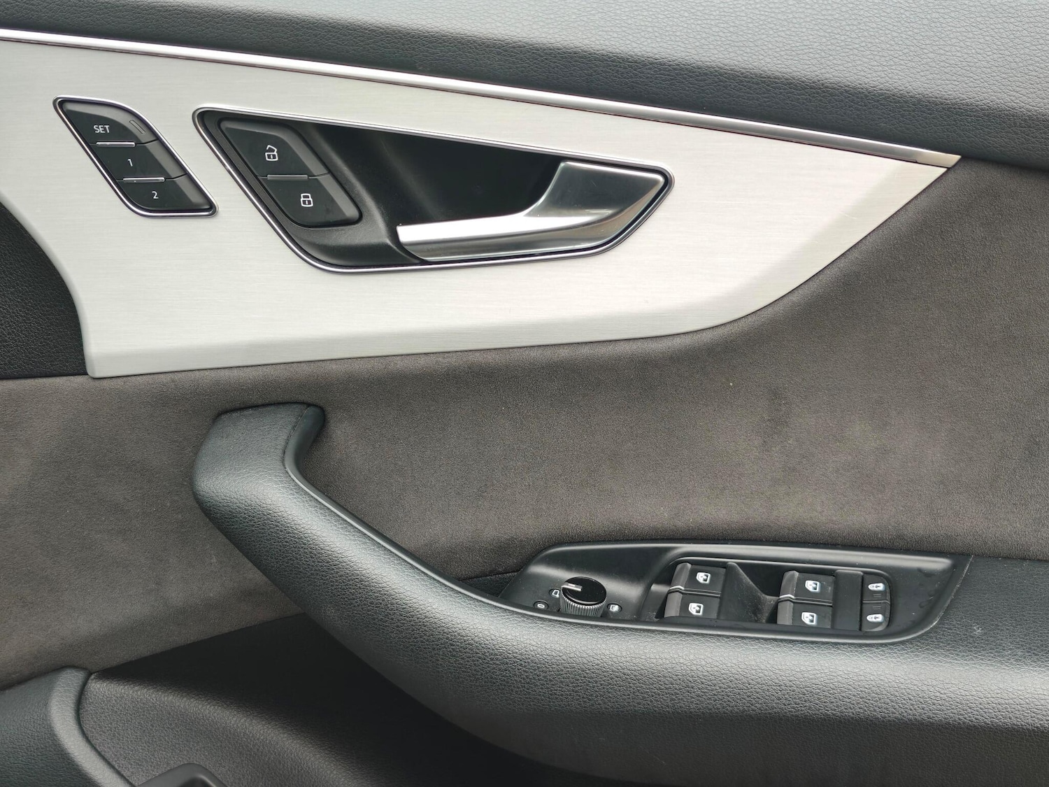 Used Audi Q8 2020 for sale - 76993881: Photo 14