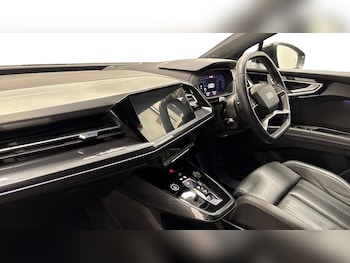 Used Audi Q4 e-tron 2022 for sale - 78609376: Photo