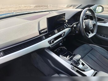 Used Audi A4 2022 for sale - 76995340: Photo