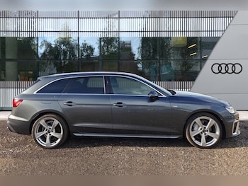 Used Audi A4 2022 for sale - 76995340: Photo