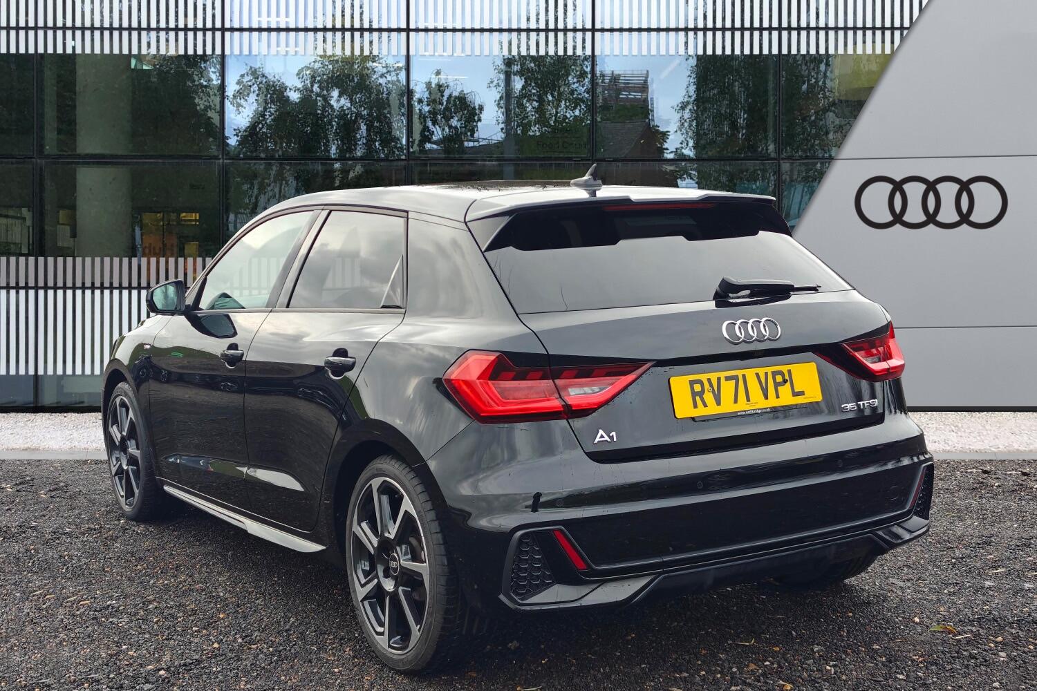 Used Audi A1 2021 for sale - 76850356: Photo 3