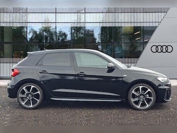 Used Audi A1 2021 for sale - 76850356: Photo