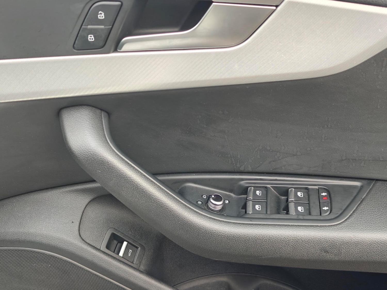 Used Audi A4 Avant 2019 for sale - 76389376: Photo 12