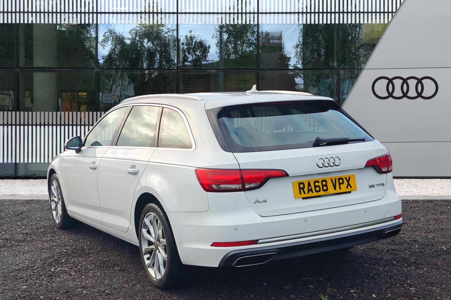 Used Audi A4 Avant 2019 for sale - 76389376: Photo 3