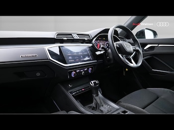 Used Audi Q3 2022 for sale - 76072174: Photo