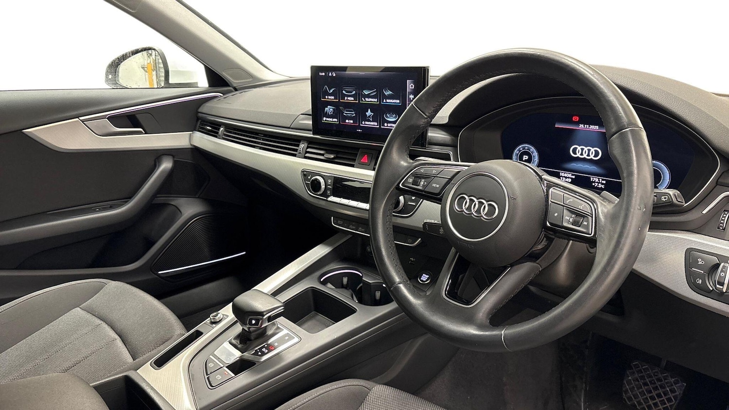 Used Audi A4 2023 for sale - 77074027: Photo 3