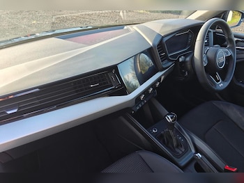 Used Audi A1 2023 for sale - 76388502: Photo