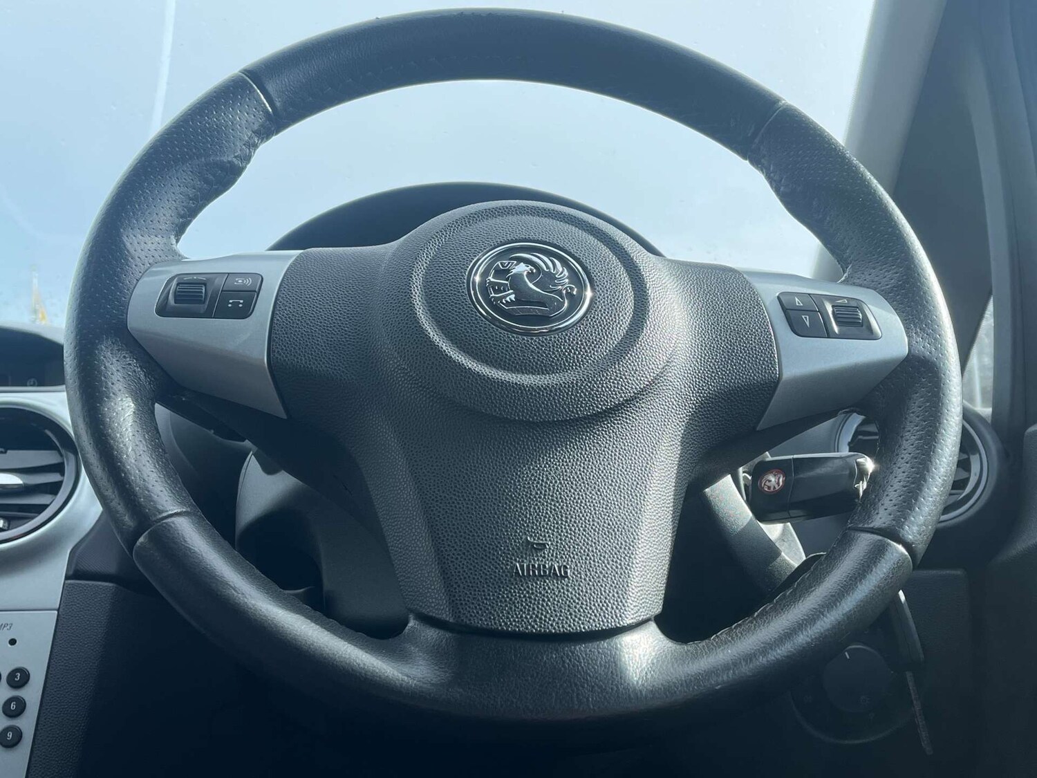 Used Vauxhall Corsa 2009 for sale - 78167918: Photo 25