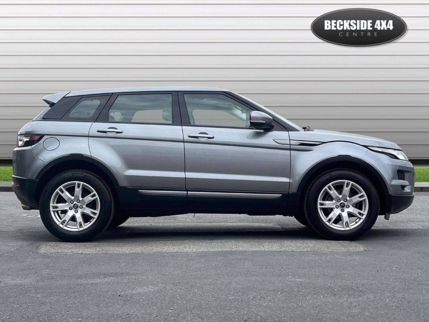 Used Land Rover Range Rover Evoque 2013 for sale - 77001218: Photo 2