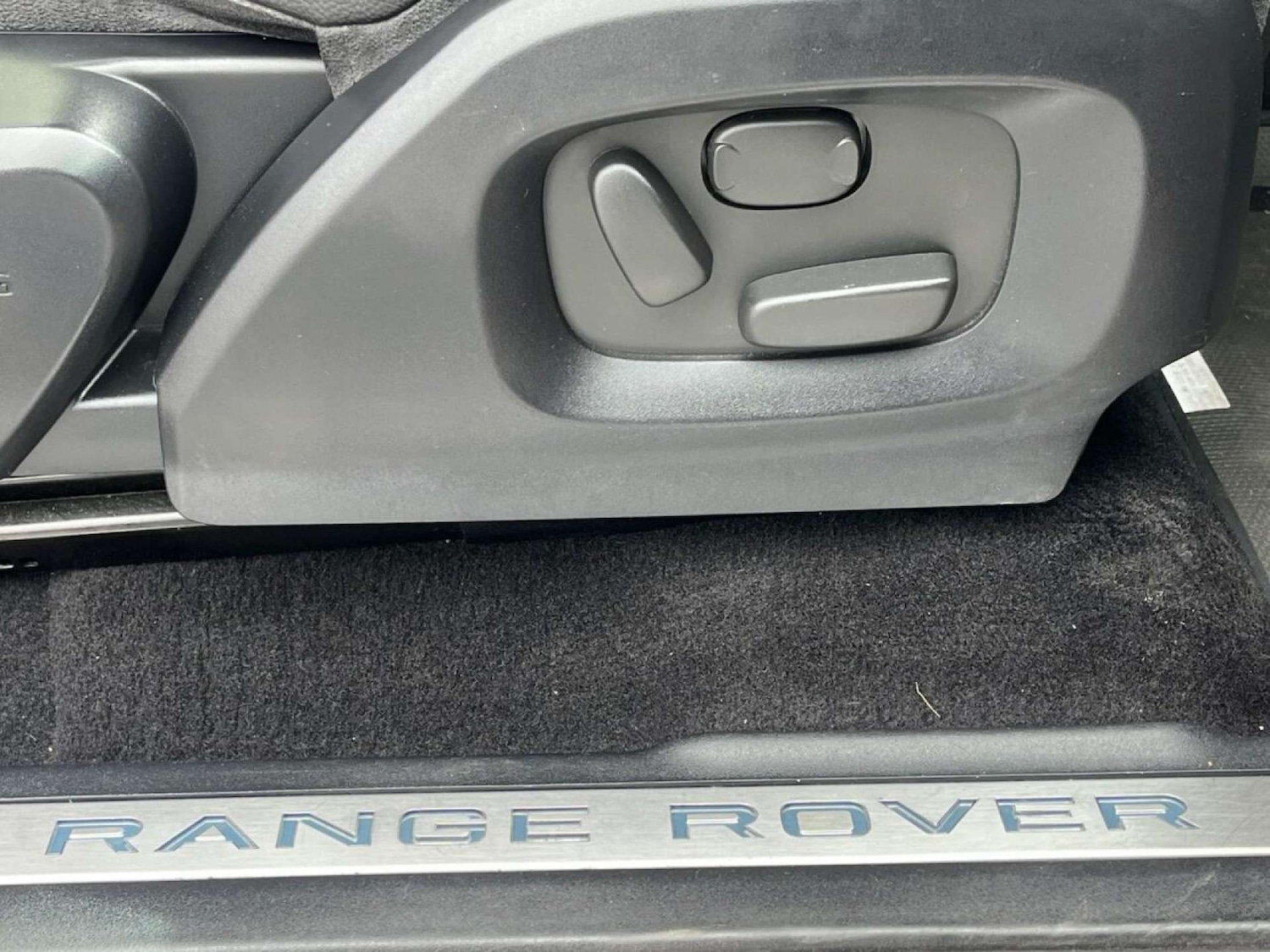 Used Land Rover Range Rover Evoque 2013 for sale - 77001215: Photo 41