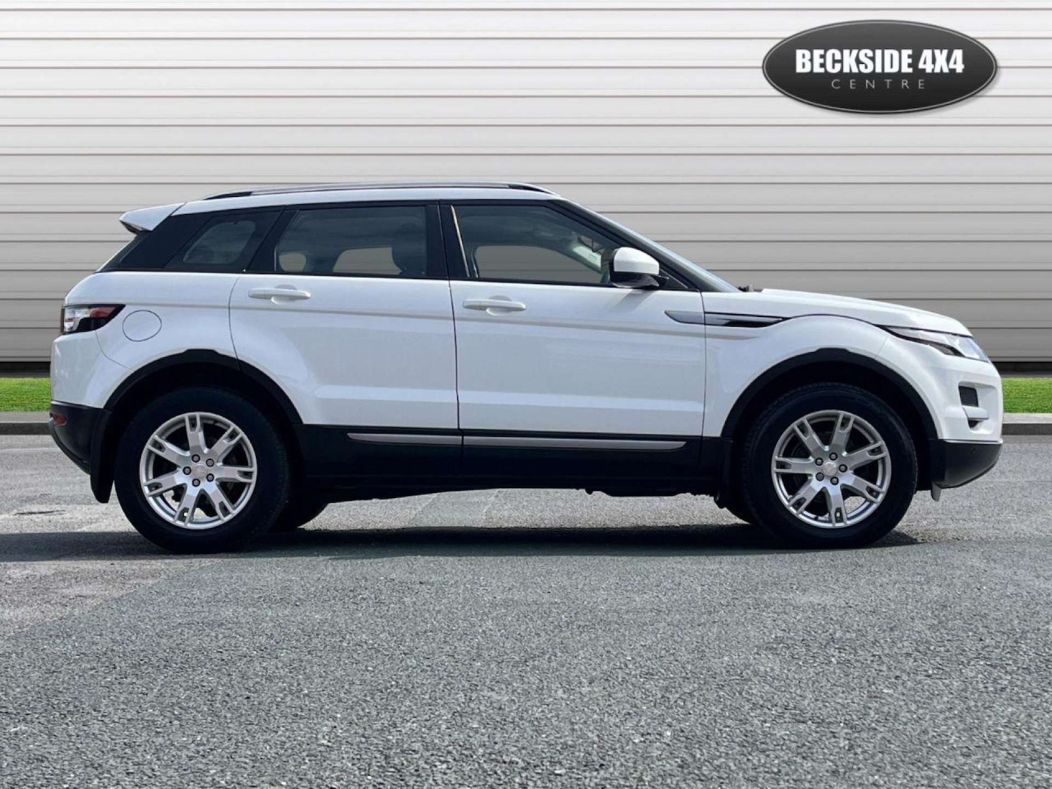 Used Land Rover Range Rover Evoque 2014 for sale - 77001210: Photo 2