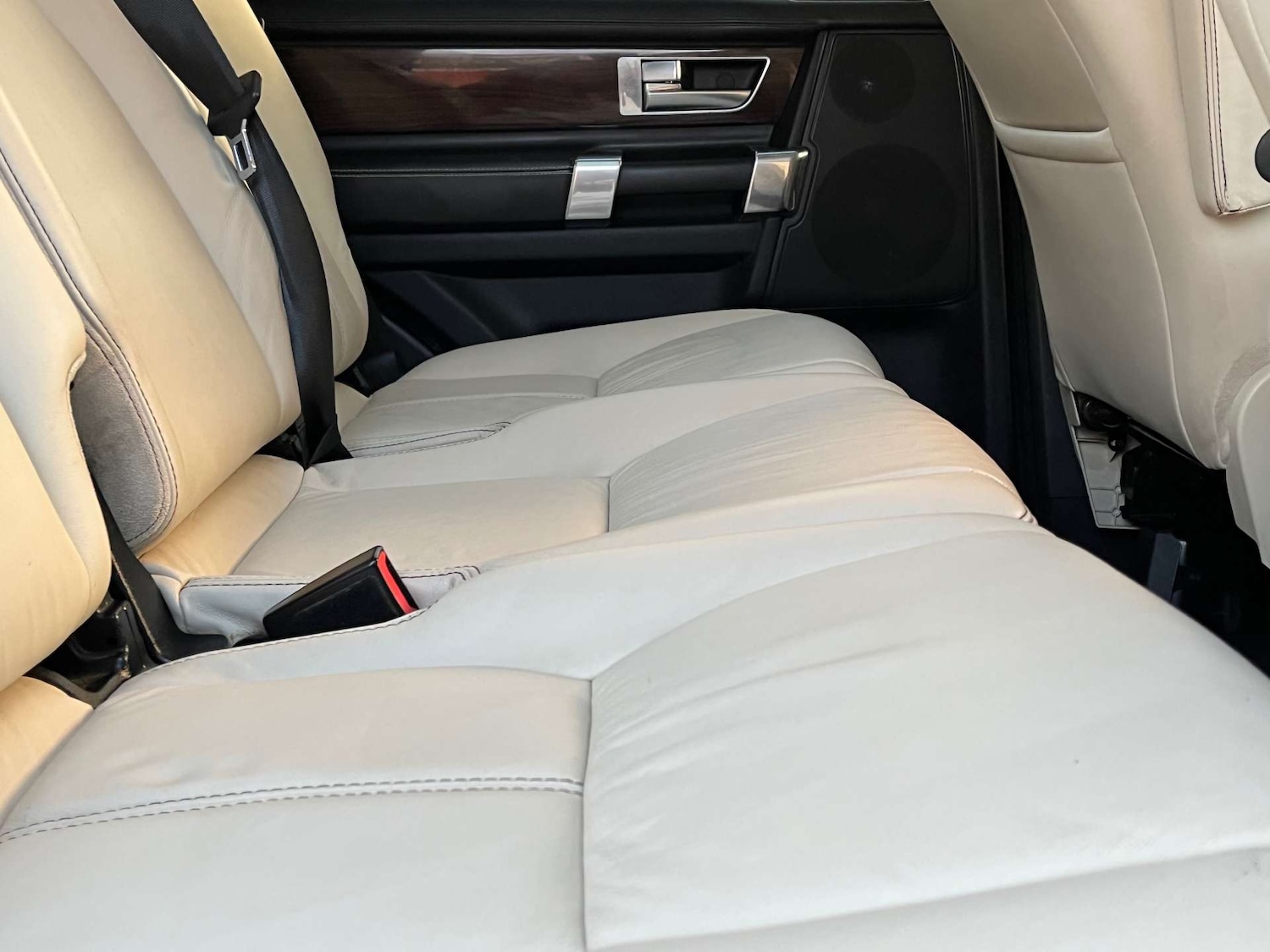 Used Land Rover Discovery 4 2013 for sale - 77001177: Photo 22