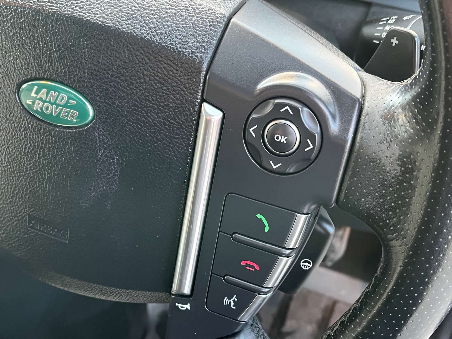 Used Land Rover Discovery 4 2013 for sale - 77001177: Photo 39