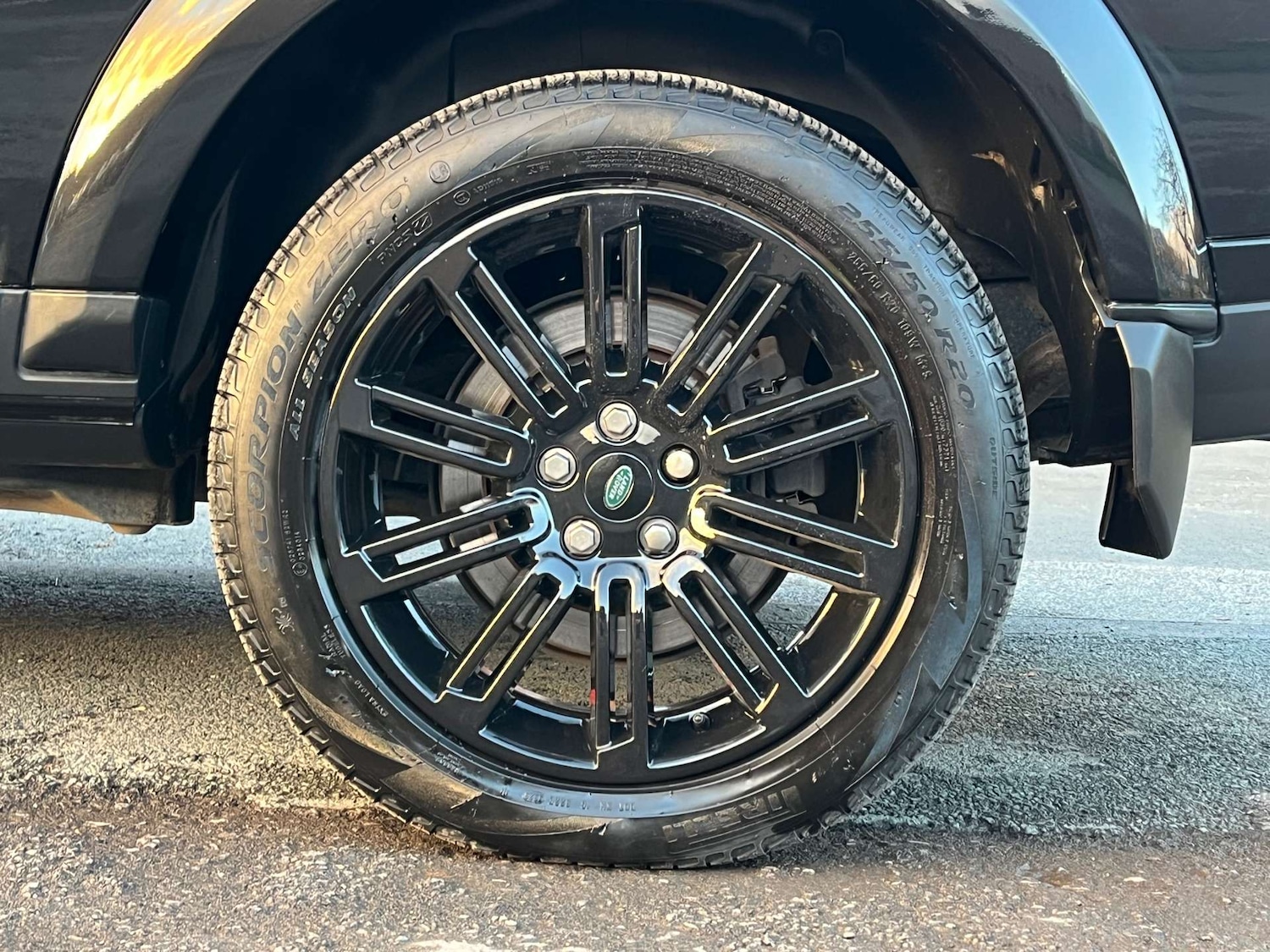 Used Land Rover Discovery 4 2013 for sale - 77001177: Photo 48