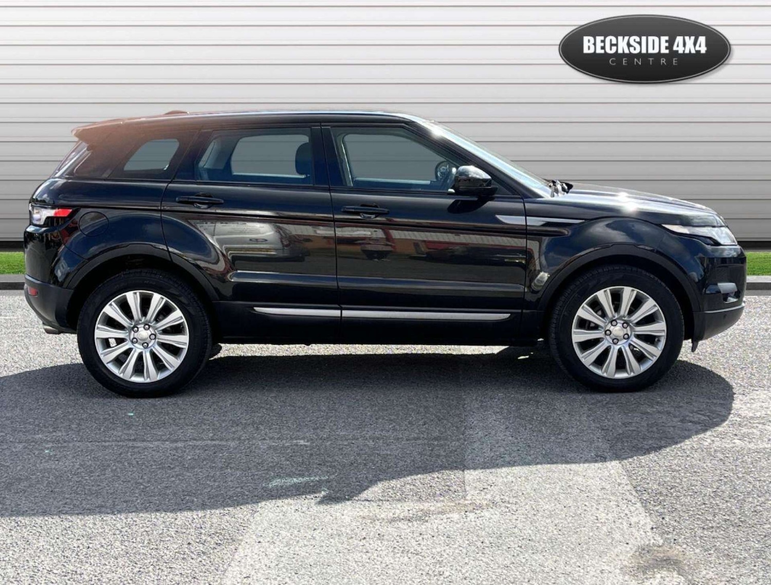 Used Land Rover Range Rover Evoque 2014 for sale - 77001216: Photo 2