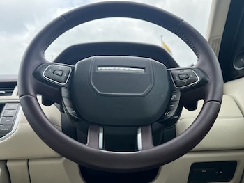 Used Land Rover Range Rover Evoque 2013 for sale - 75411230: Photo
