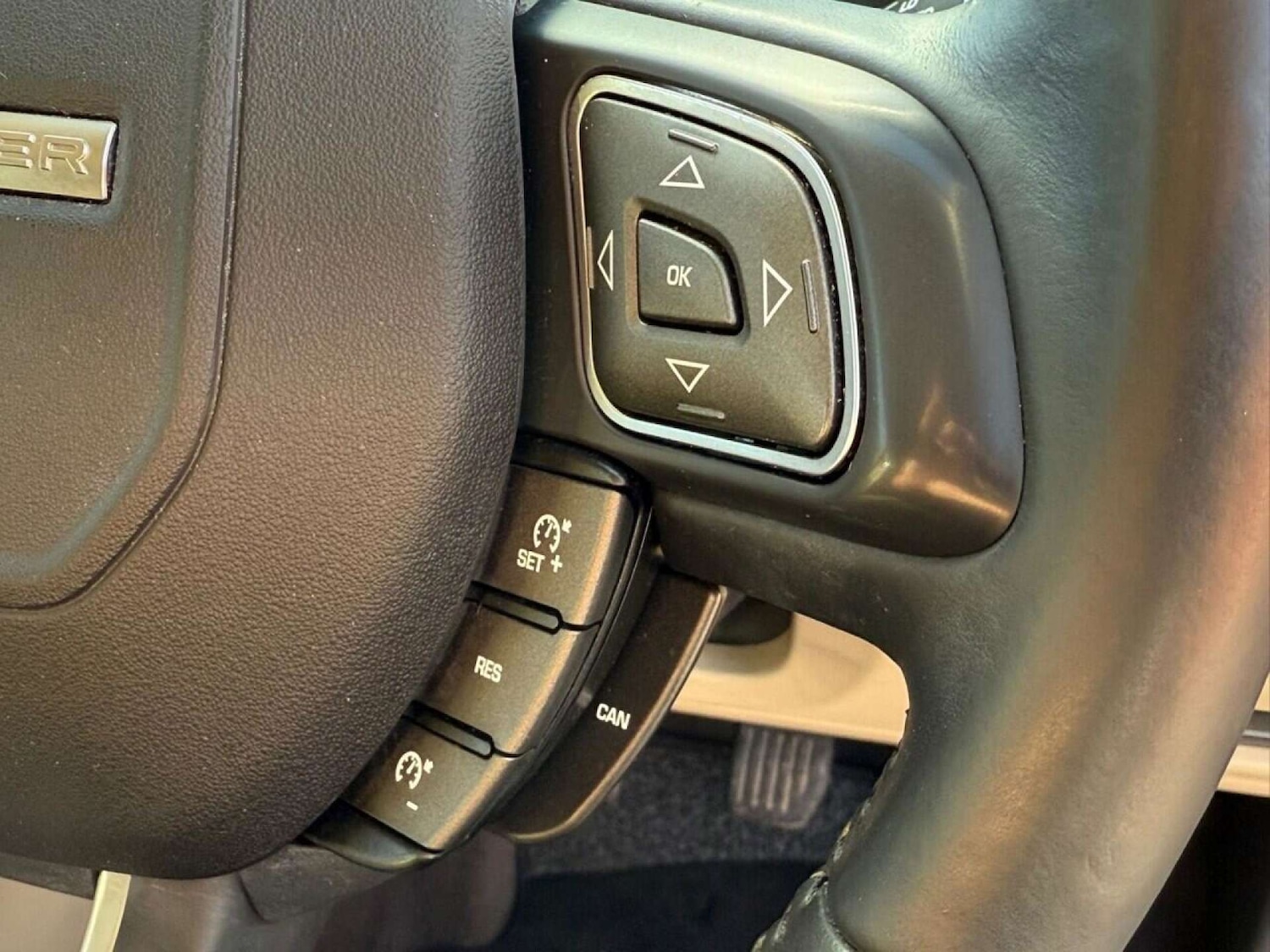 Used Land Rover Range Rover Evoque 2015 for sale - 77001207: Photo 28