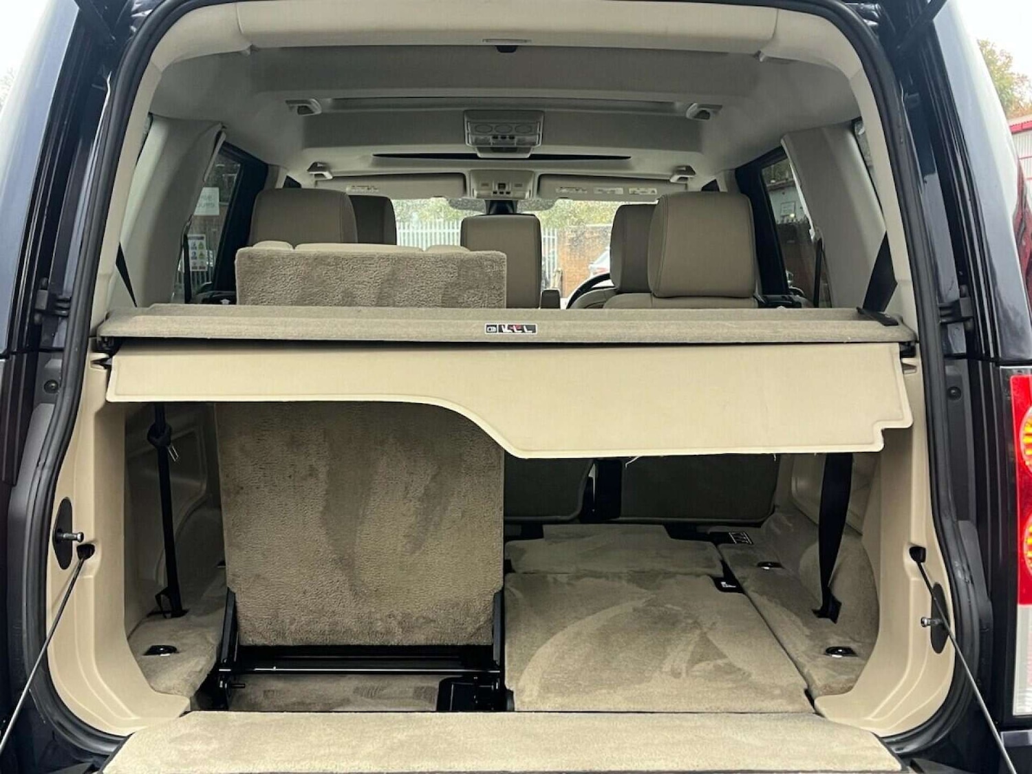 Used Land Rover Discovery 2011 for sale - 77001191: Photo 11