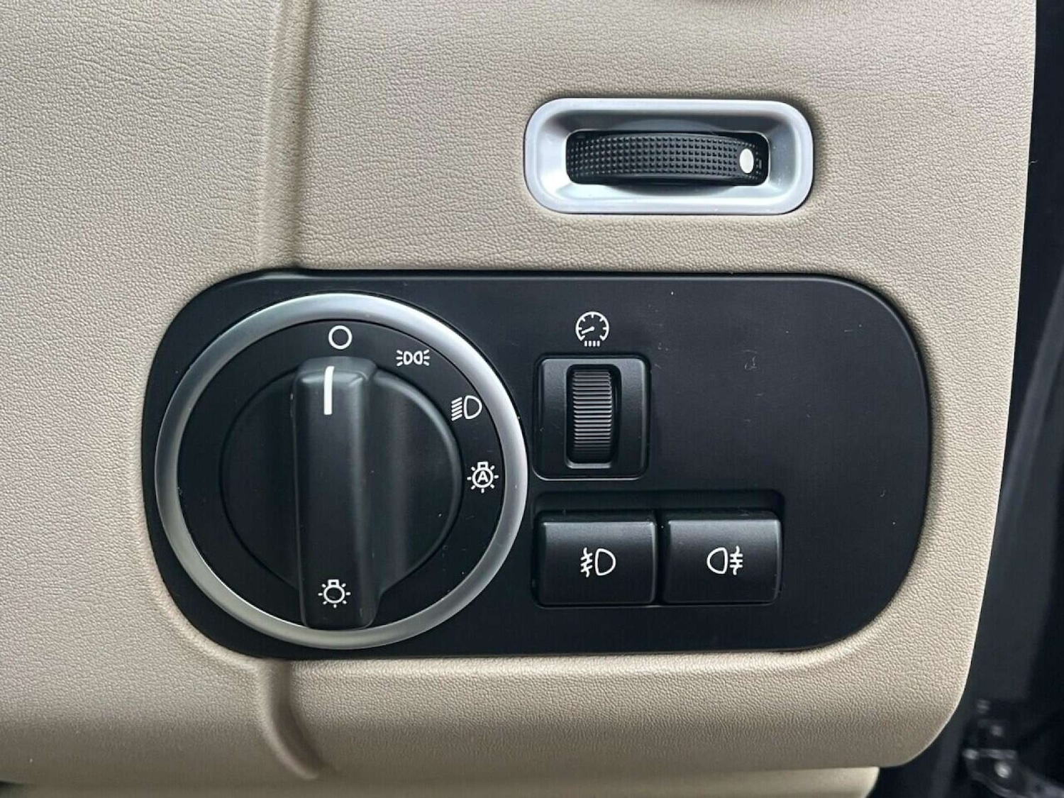 Used Land Rover Discovery 2011 for sale - 77001191: Photo 22