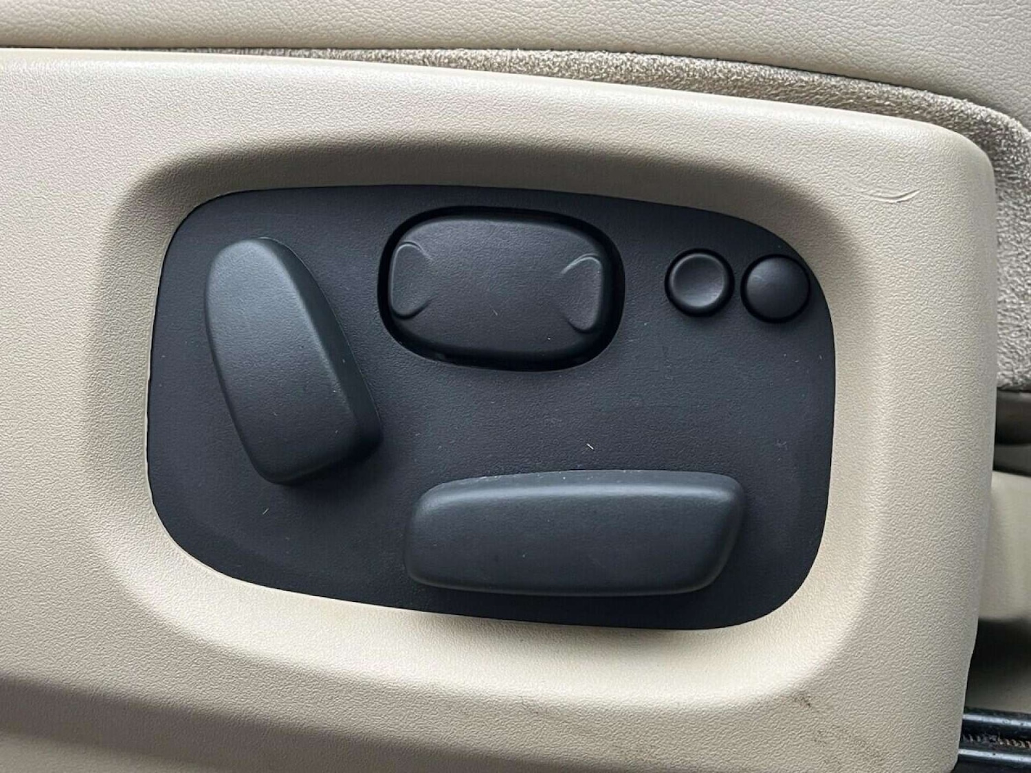 Used Land Rover Discovery 2011 for sale - 77001191: Photo 23